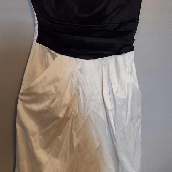 Impress Black/White Dress w/Pockets - Size M - Picture 2 of 11